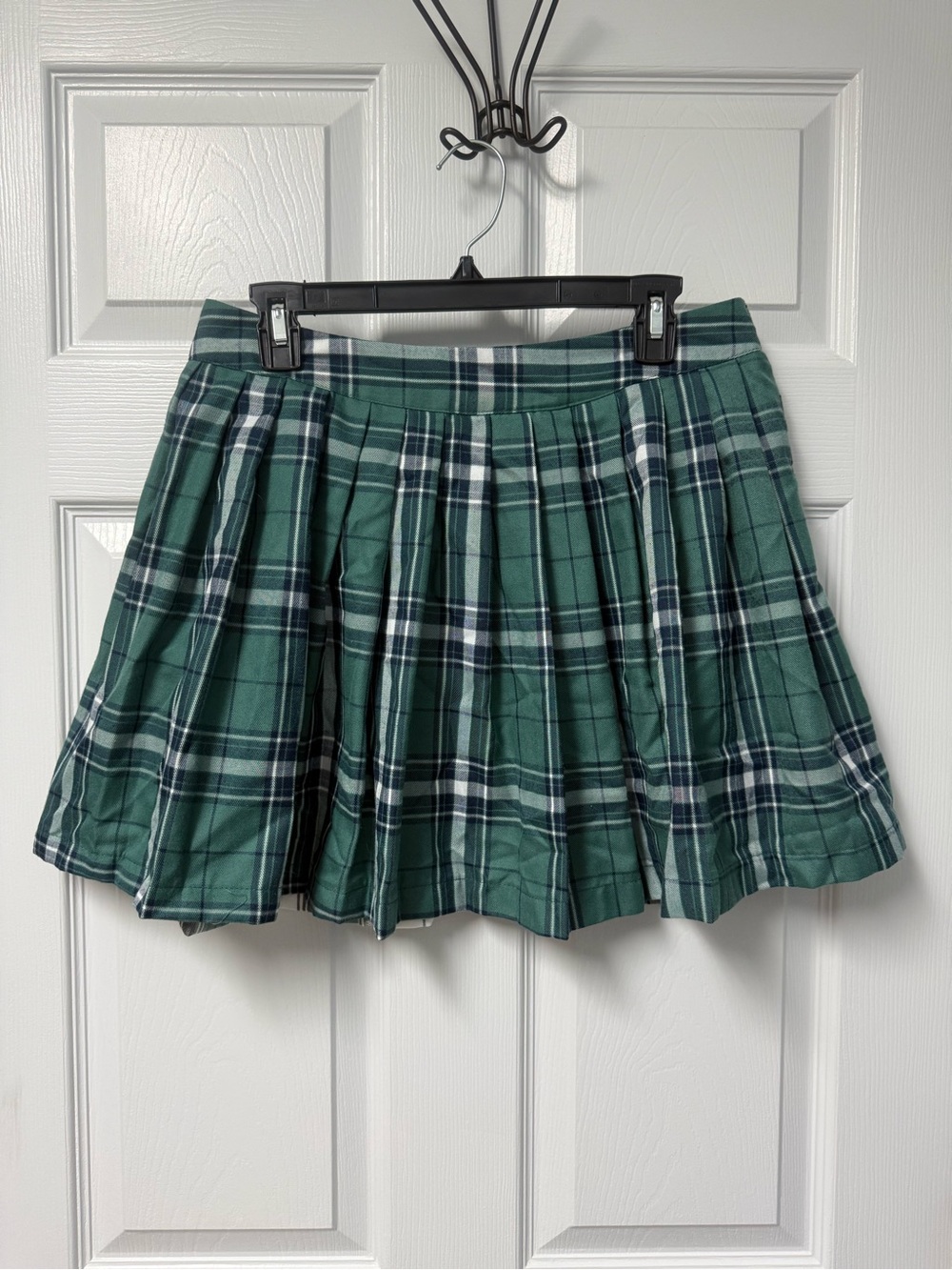 Rue21 Green Plaid Pleated Mini Skirt